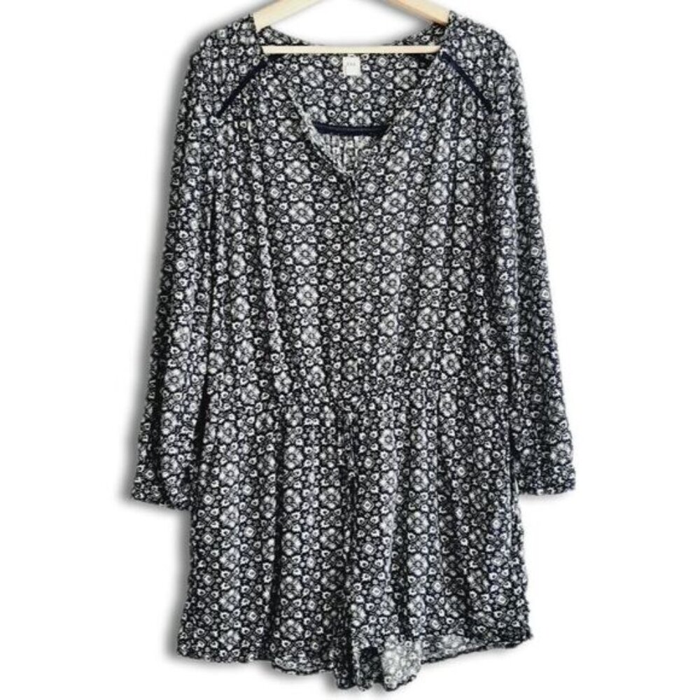 GAP Long Sleeve Shorts Romper Blue Floral Pattern Blue & White Sz L